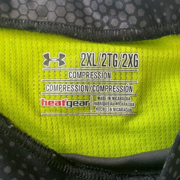 Under Armour Size 2XL Boys Gray Active Compression Short Sleeve T-Shirt - Picture 3 of 4